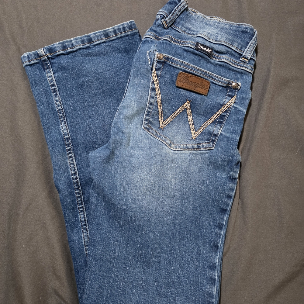 Wrangler Women's Classic Blue Boot Cut Jeans